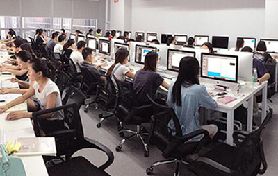 學(xué)好IT技術(shù)，為何離不開扎實的英語功底與計算機硬件開發(fā)結(jié)合？